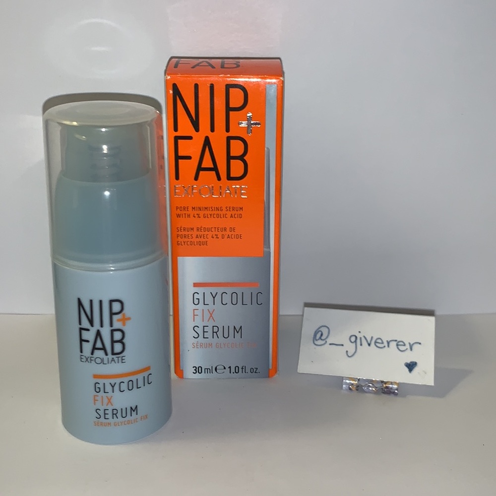 NIB Glycolic Fix Serum Nip + Fab